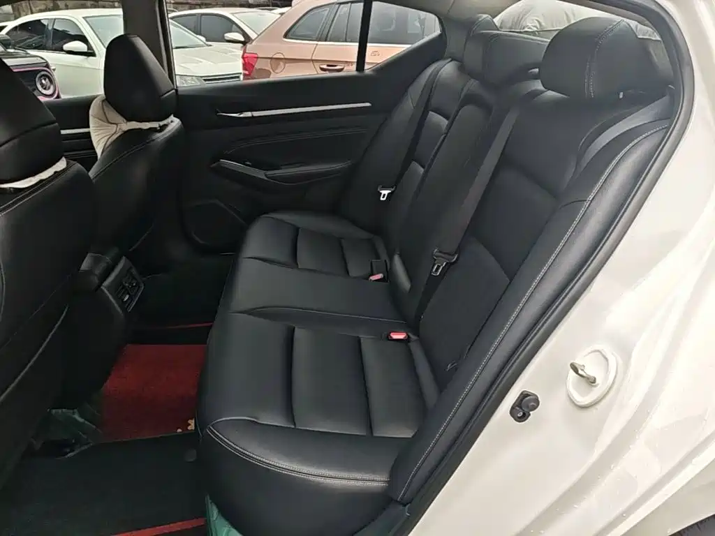Nissan Teana — миниатюра 17