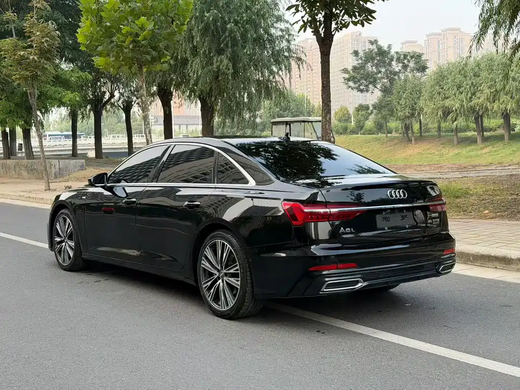 Audi A6L — миниатюра 7