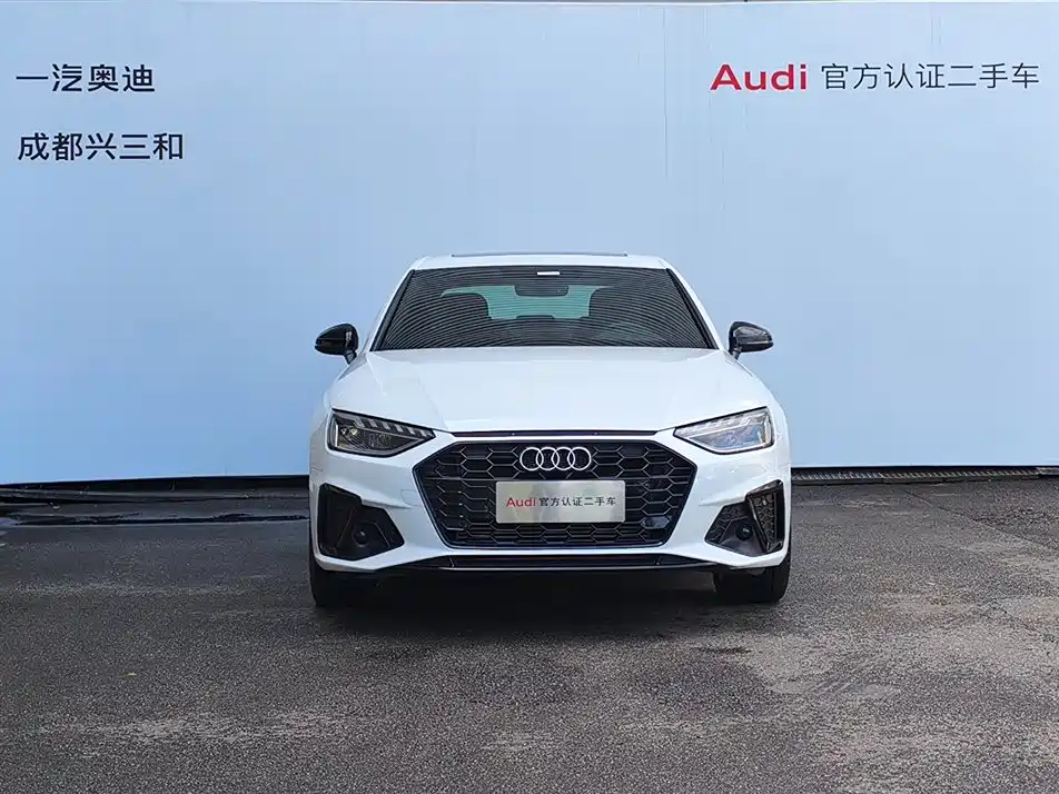Audi A4L 2024 40 TFSI Luxury