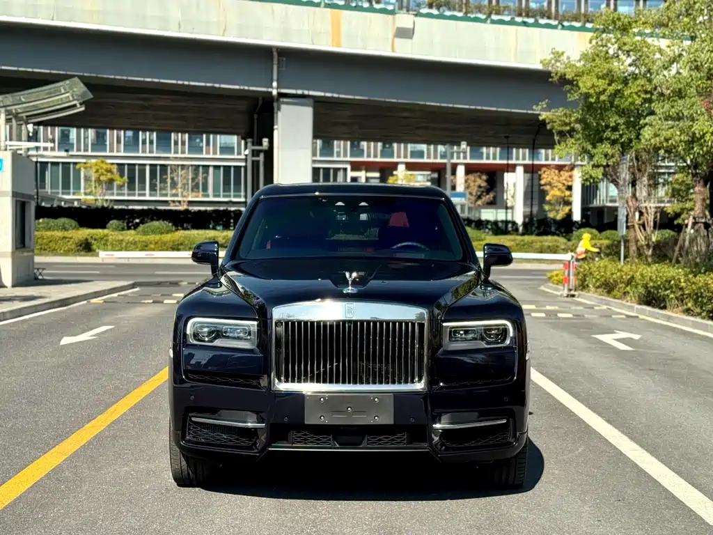 ROLLS-ROYCE CULLINAN