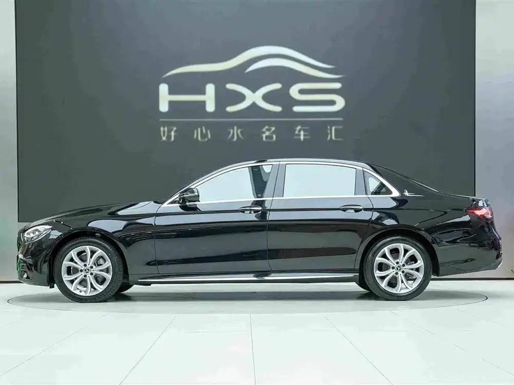 Mercedes-Benz E-Class — миниатюра 3