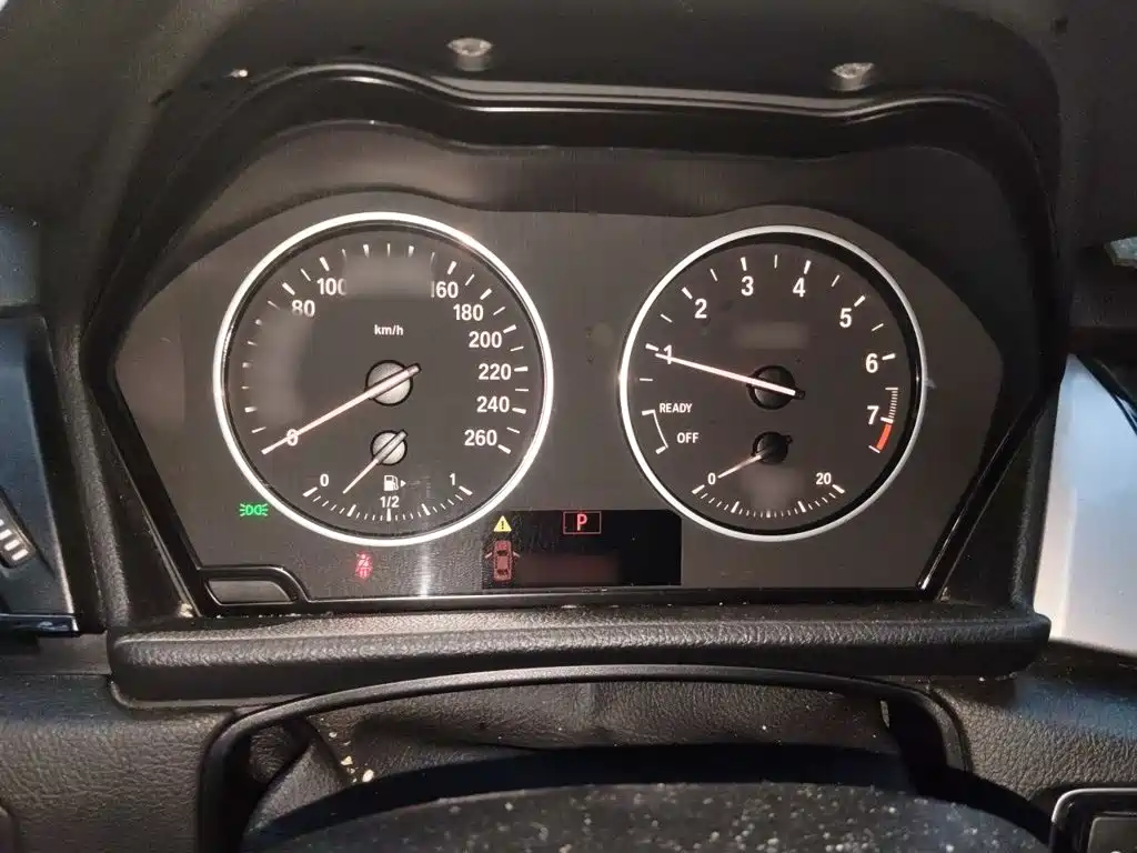 BMW 2 Series Active Tourer — миниатюра 4