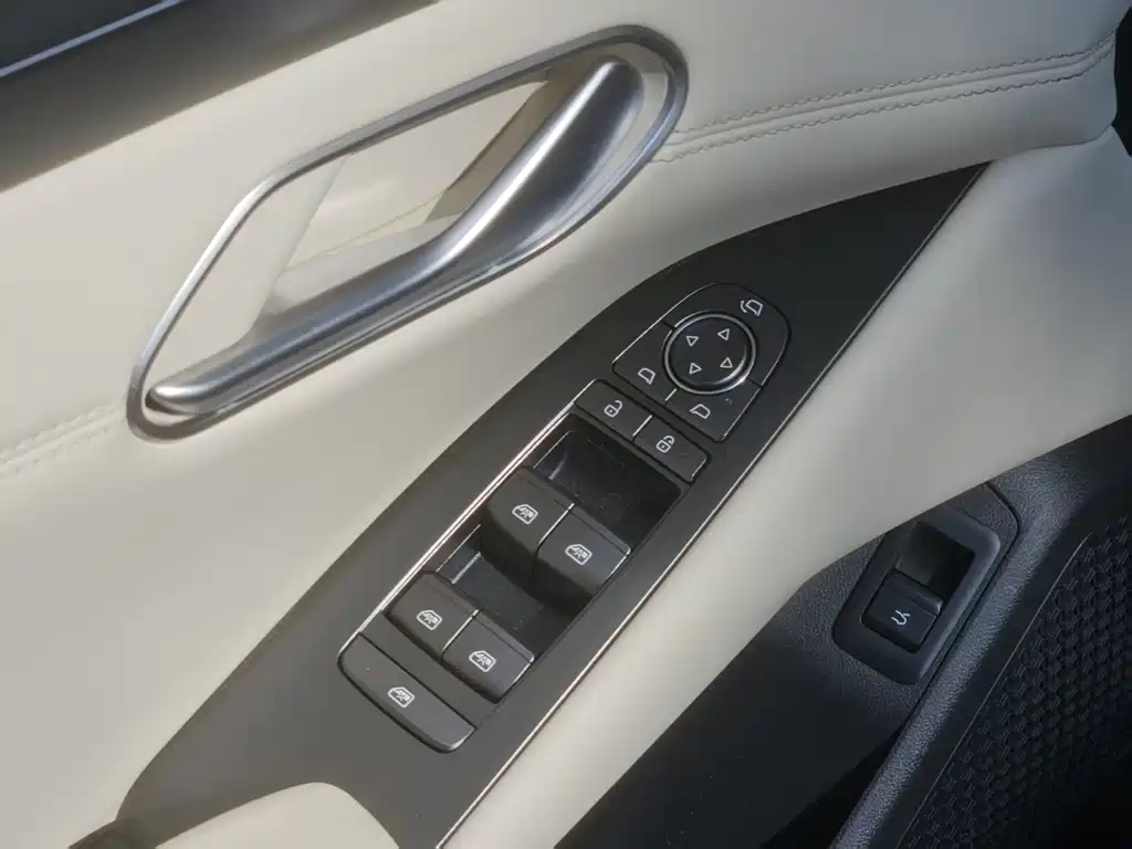 BYD Qin L — миниатюра 8