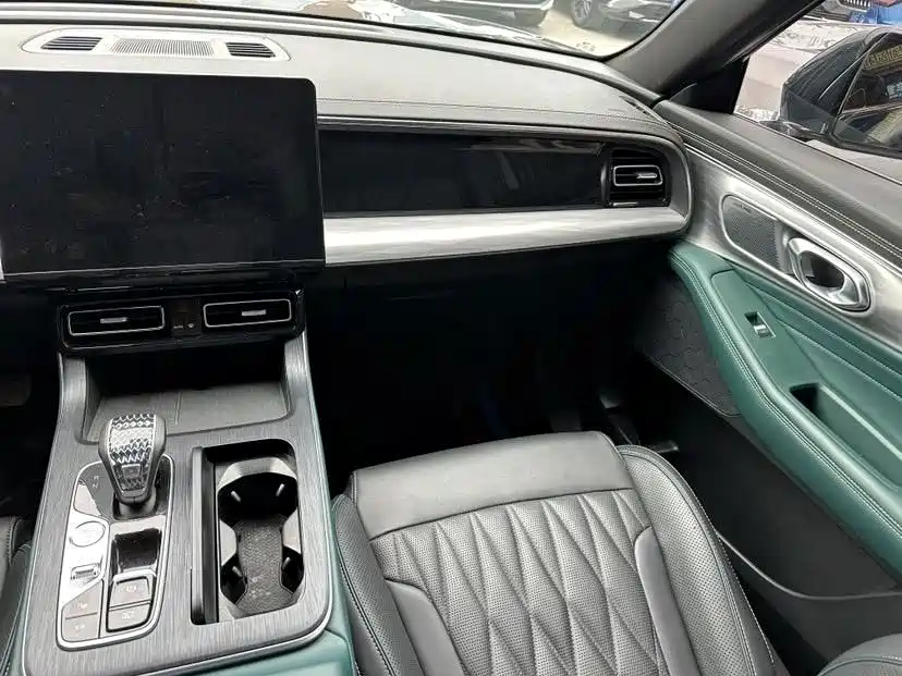 GAC Motor Trumpchi GS8 — миниатюра 6