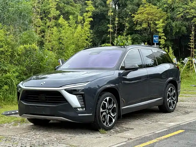 2021 Nio ES8