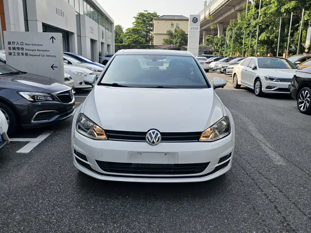 Volkswagen Golf — миниатюра 2
