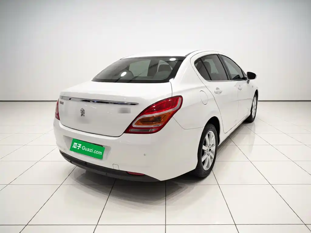 Peugeot 308 — миниатюра 6