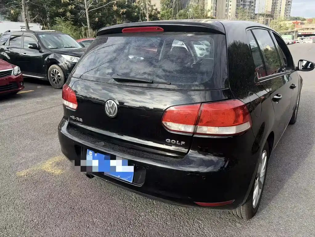 Volkswagen Golf — миниатюра 10