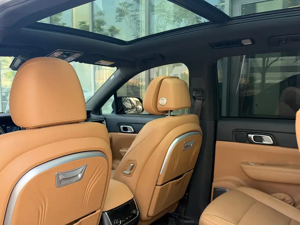 Li Auto Li ONE — миниатюра 15
