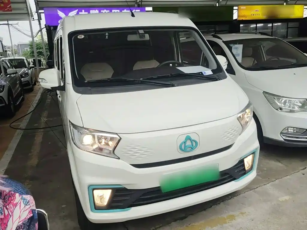 Kuayue Kuayue Star V5 EV — миниатюра 4