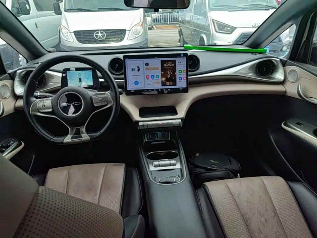 BYD Dolphin — миниатюра 10
