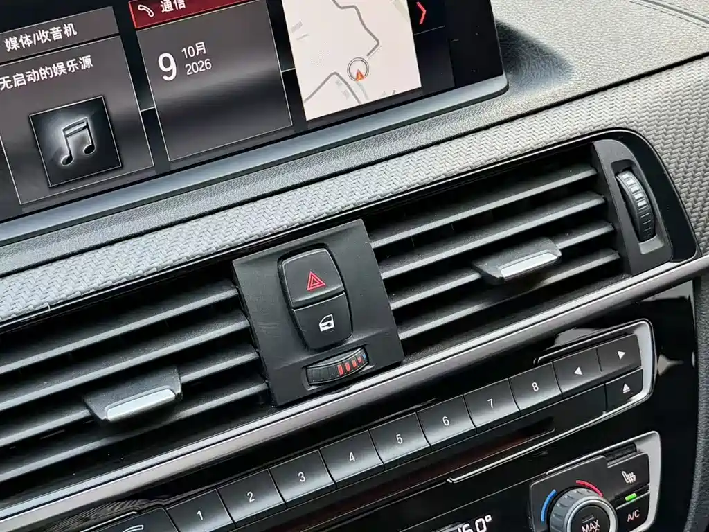 BMW M2 — миниатюра 11