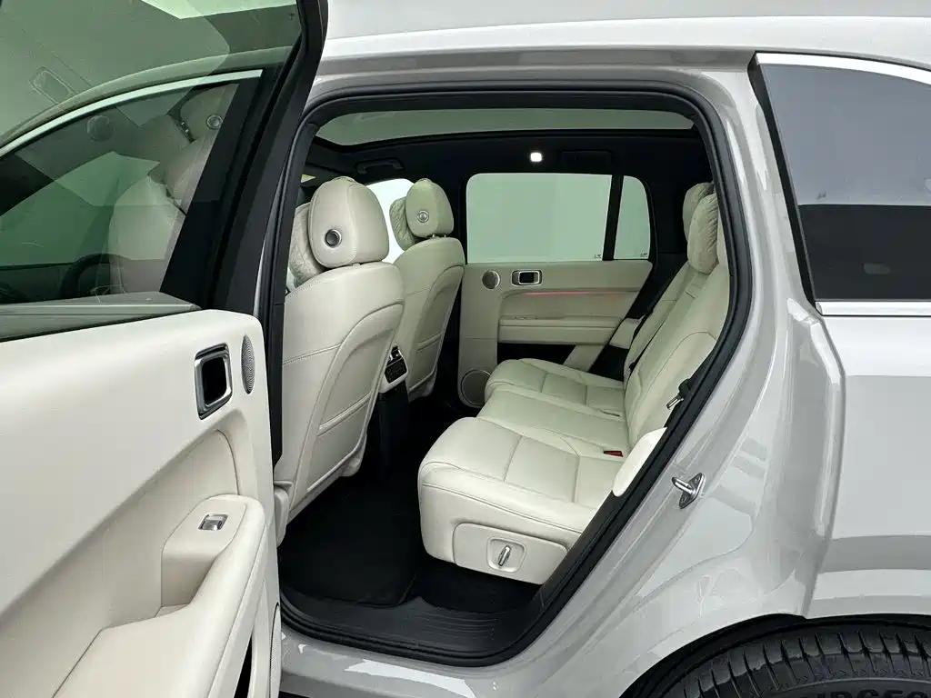 Li Auto Li L6 — миниатюра 19