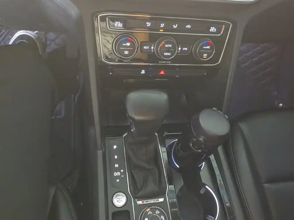 Volkswagen Teramont — миниатюра 14