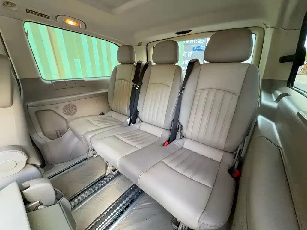 Mercedes-Benz Viano — миниатюра 9