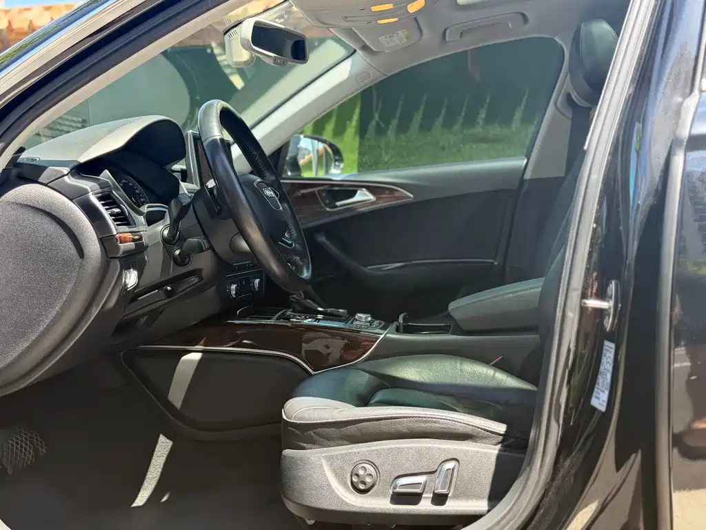 Audi A6L 2016 30 FSI Comfort