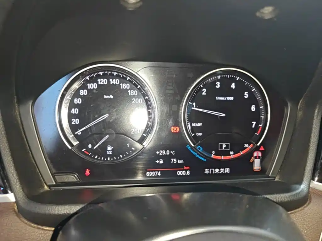 BMW X1 — миниатюра 12