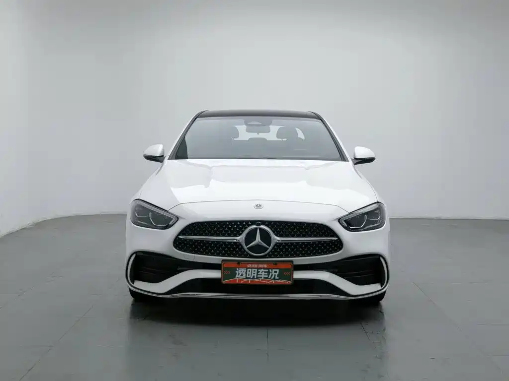 Mercedes-Benz C-Class — миниатюра 3