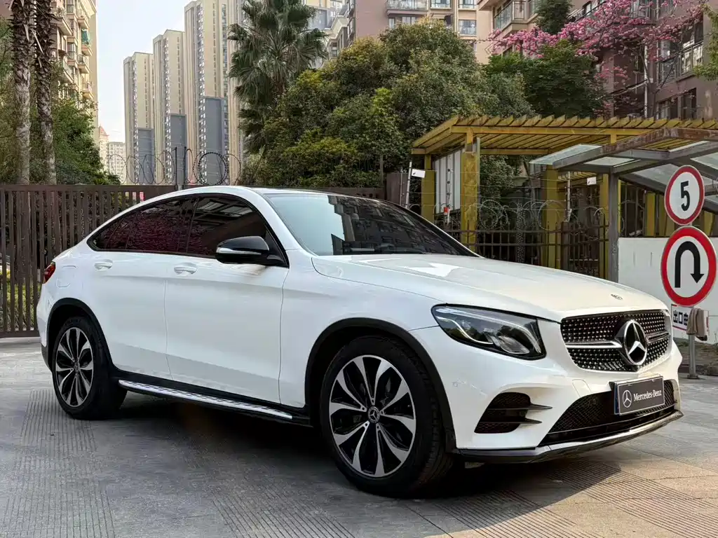 MERCEDES-BENZ GLC COUPE