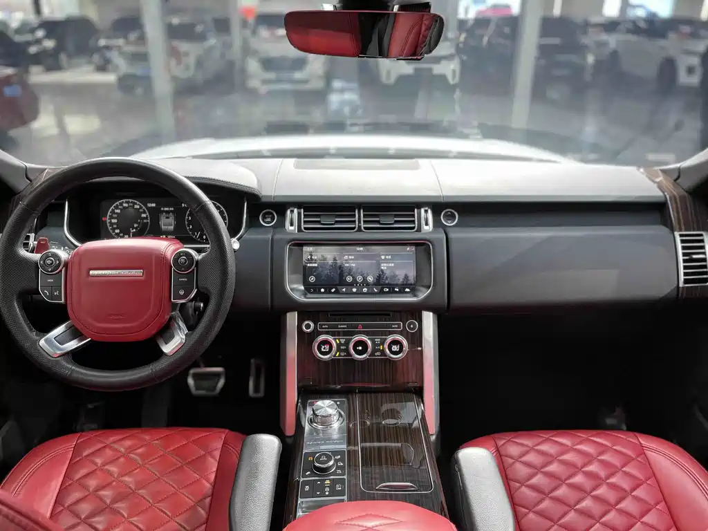 LAND ROVER RANGE ROVER