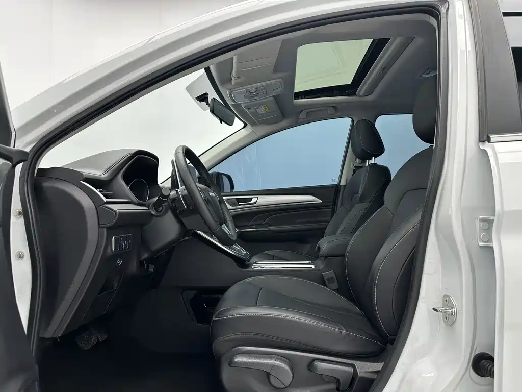 Haval M6 2021 PLUS 1.5T DCT Luxury