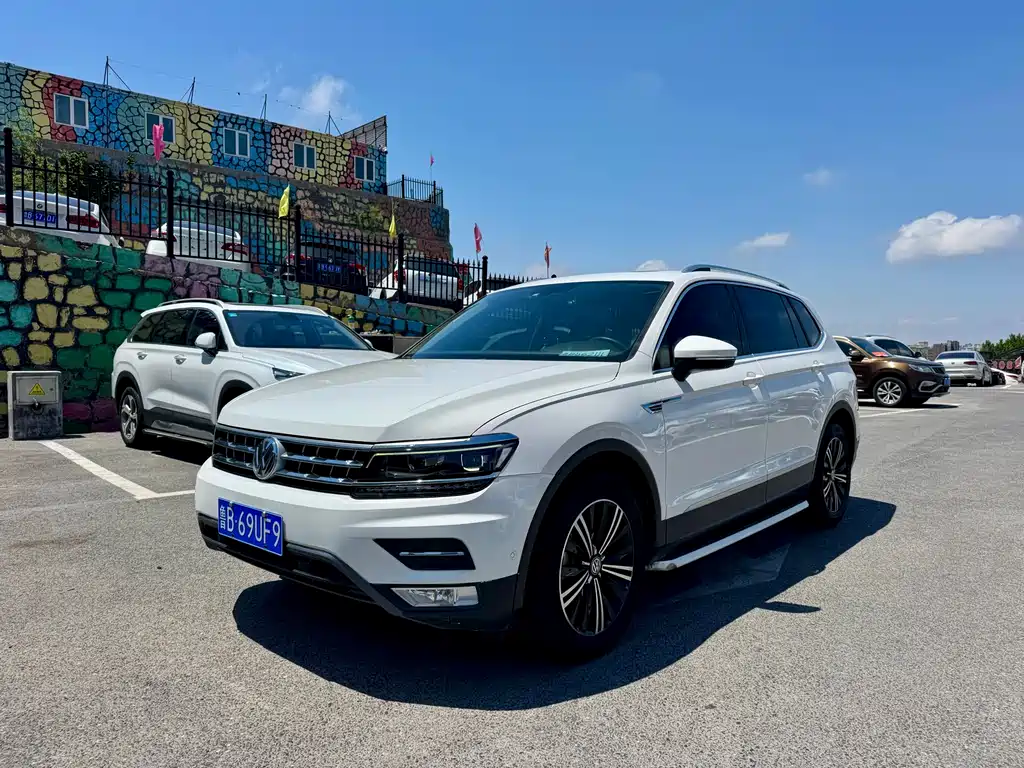 Volkswagen Tiguan L 2017