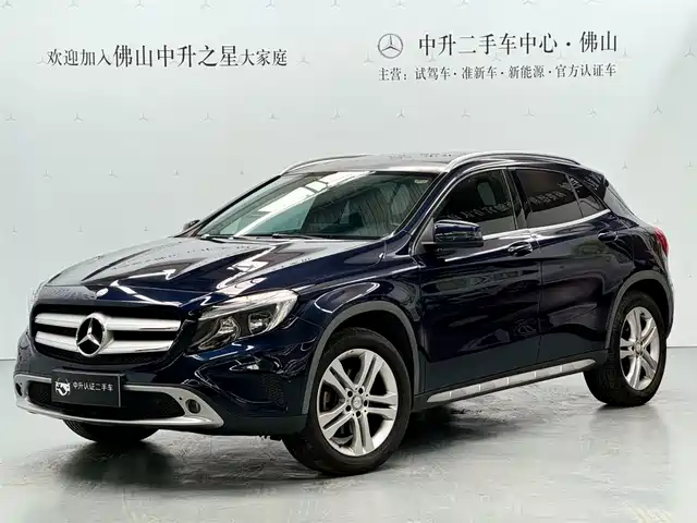 MERCEDES-BENZ GLA 2017