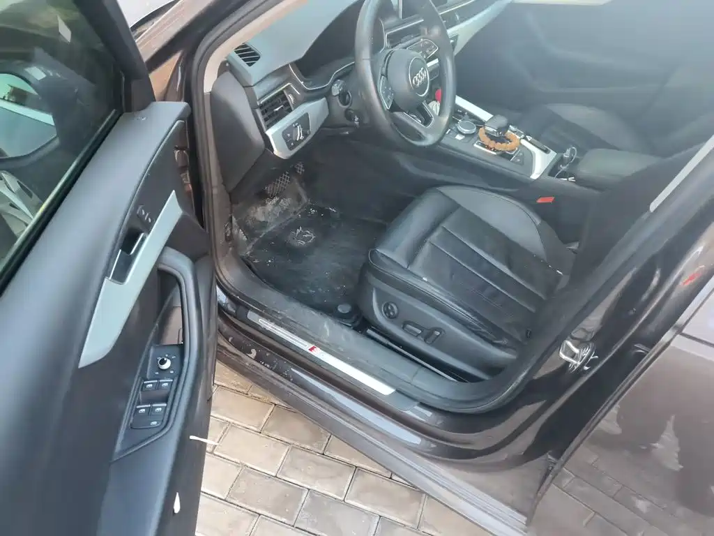 Audi A4L — миниатюра 12