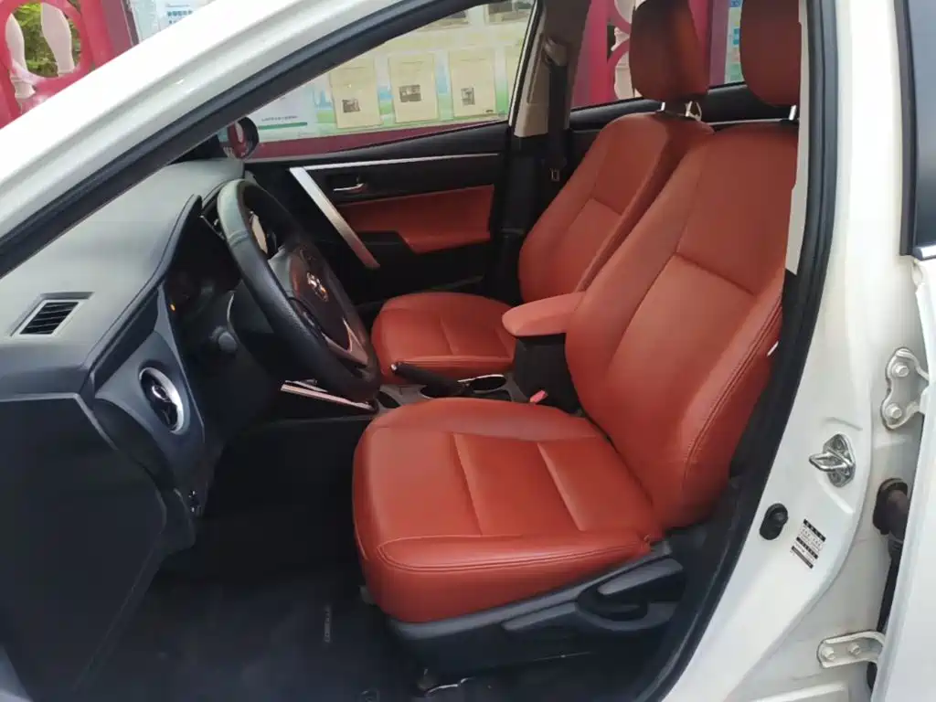 Toyota Corolla Hybrid — миниатюра 15