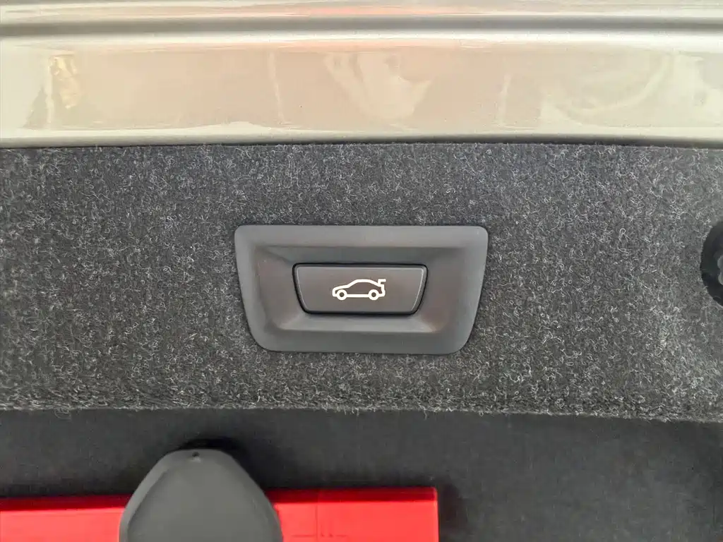 BMW 5 SERIES NEW ENERGY