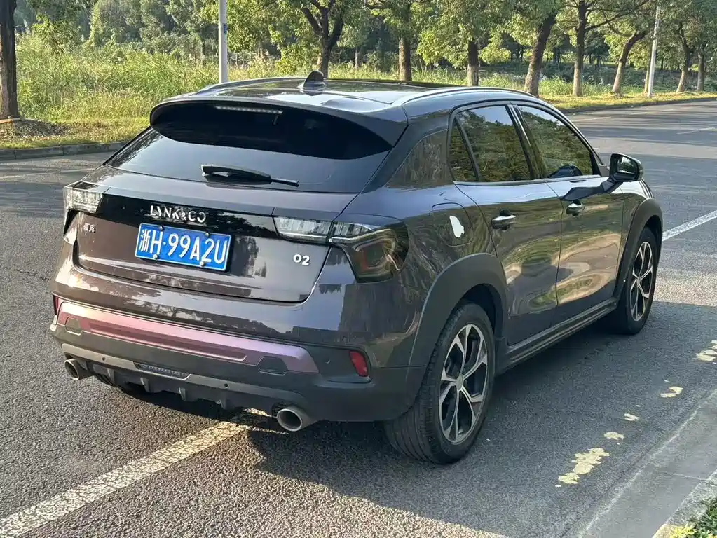 Lynk & Co 02 — миниатюра 10