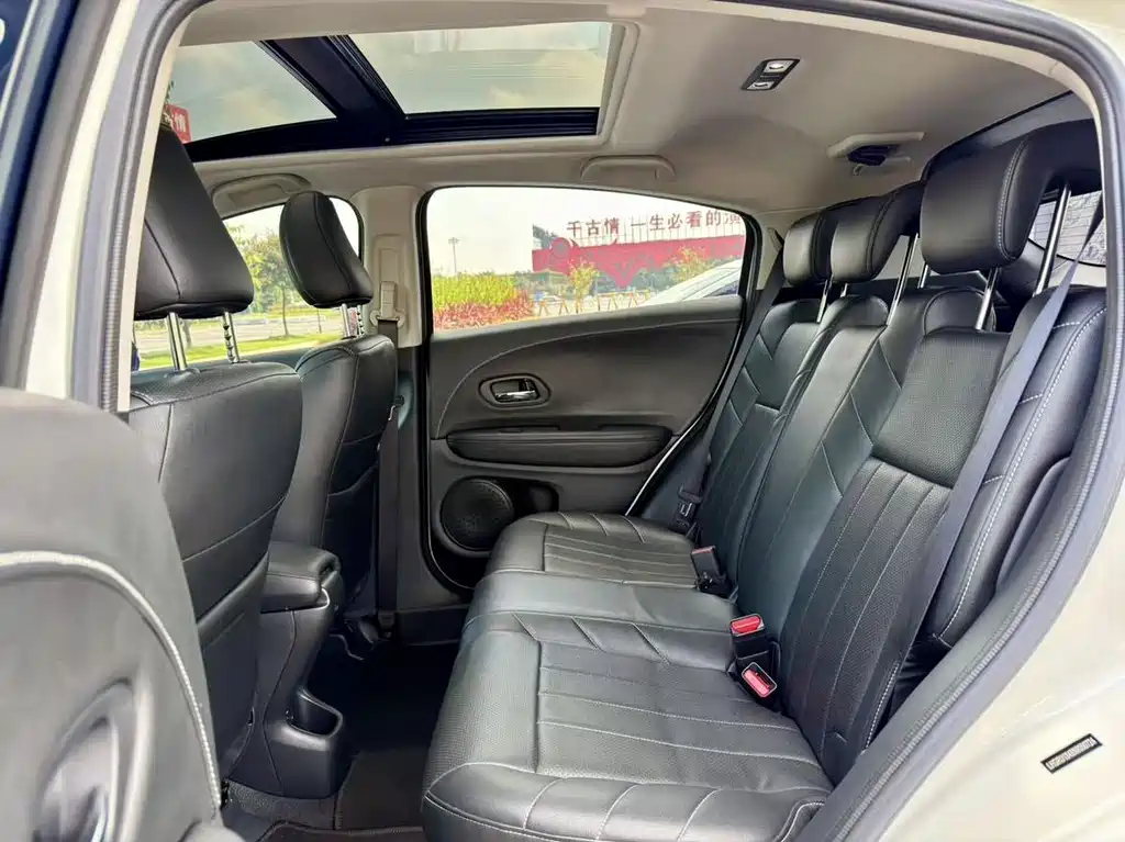 Honda Vezel — миниатюра 14