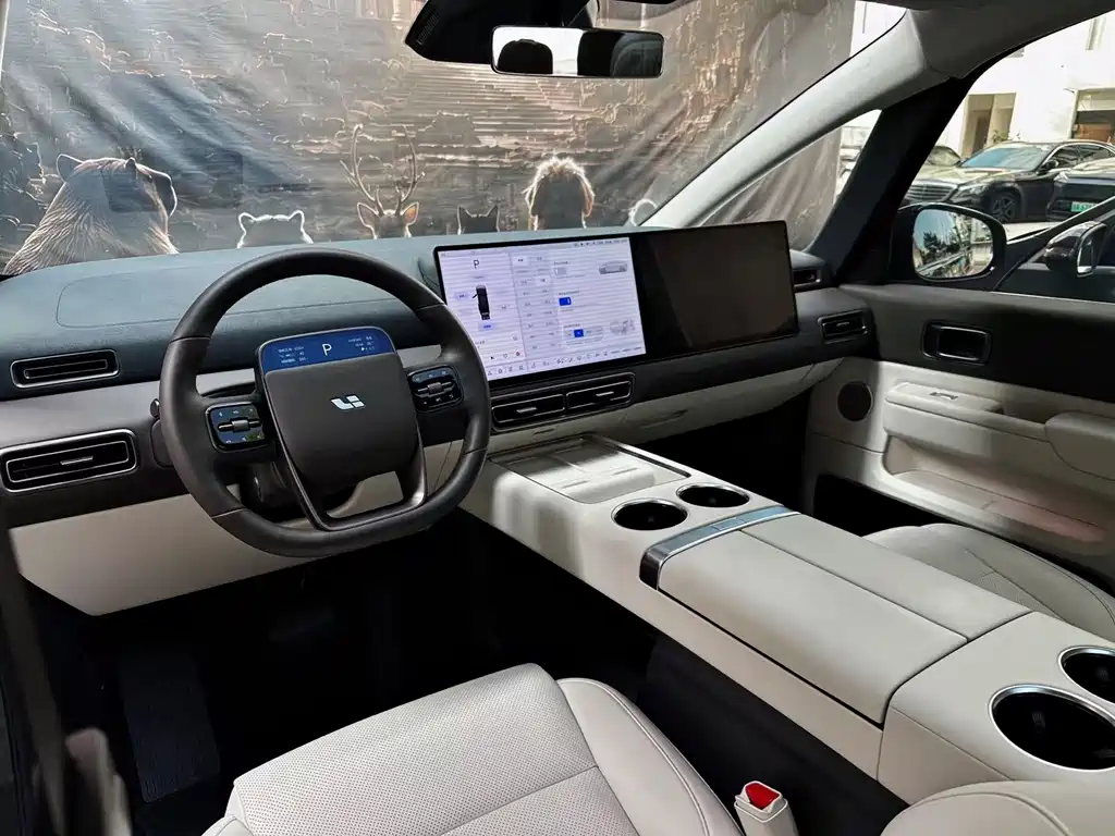 Li Auto Li MEGA — миниатюра 9