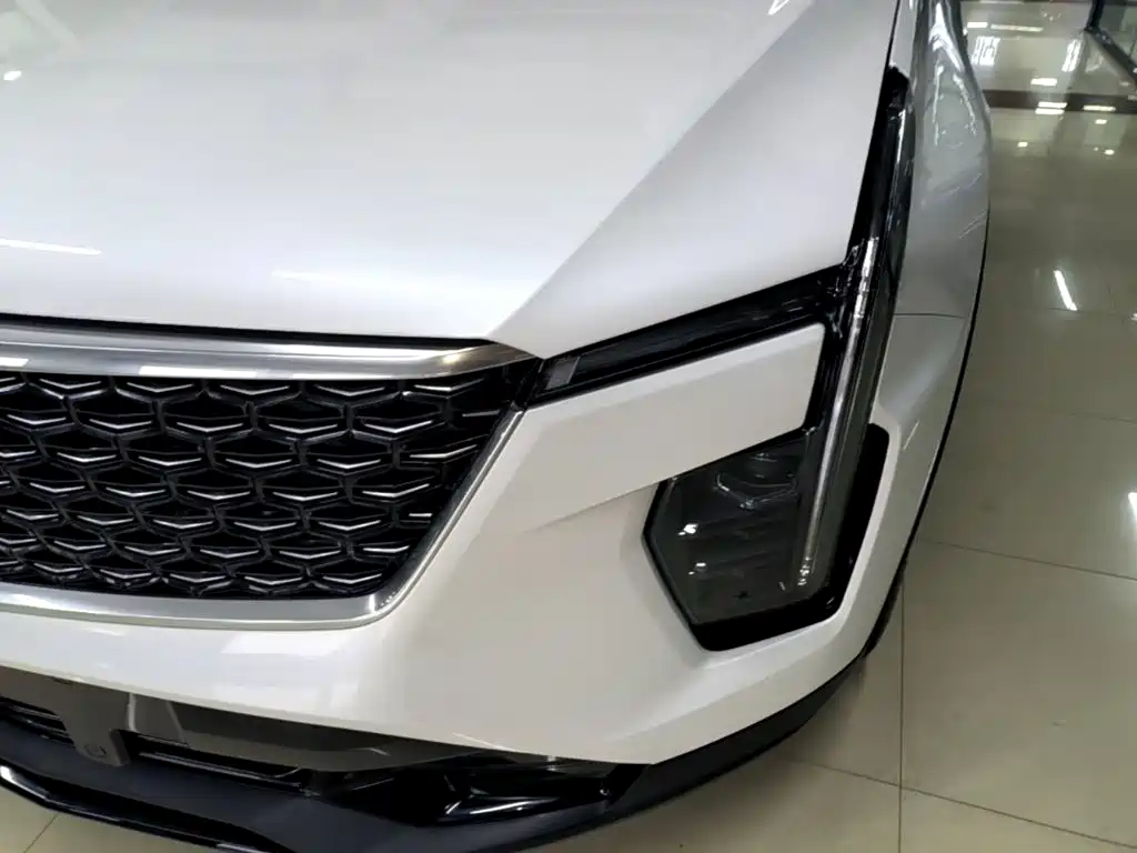 Cadillac XT4 — миниатюра 24