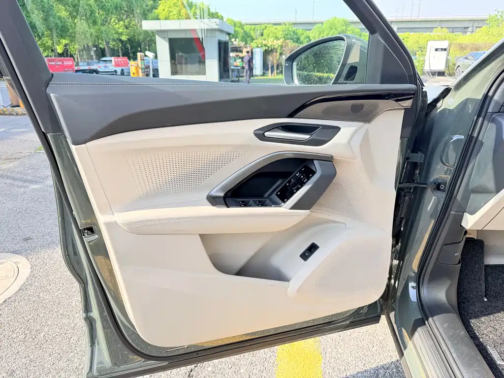 Audi Q5L 2026 2.0T