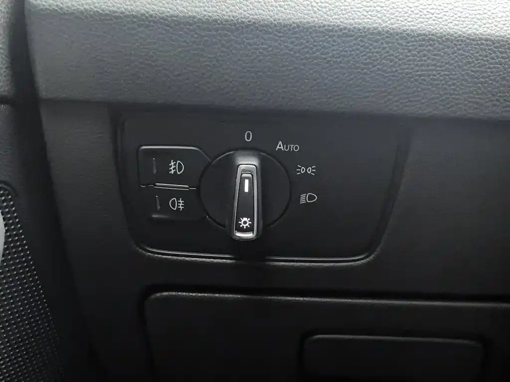 Volkswagen Magotan — миниатюра 21
