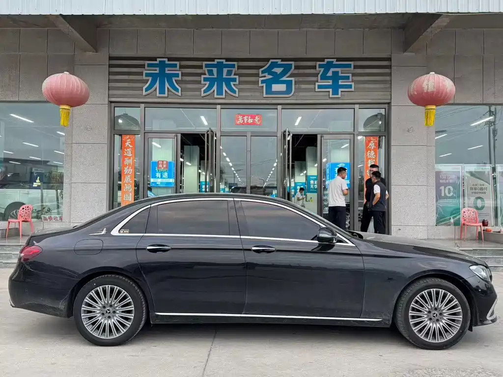 Mercedes-Benz E-Class — миниатюра 15