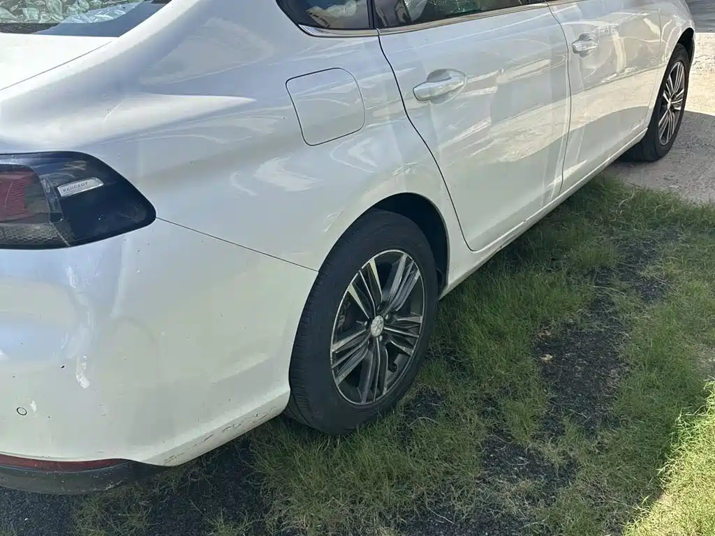 Peugeot 308 2018 1.6L AT Luxury