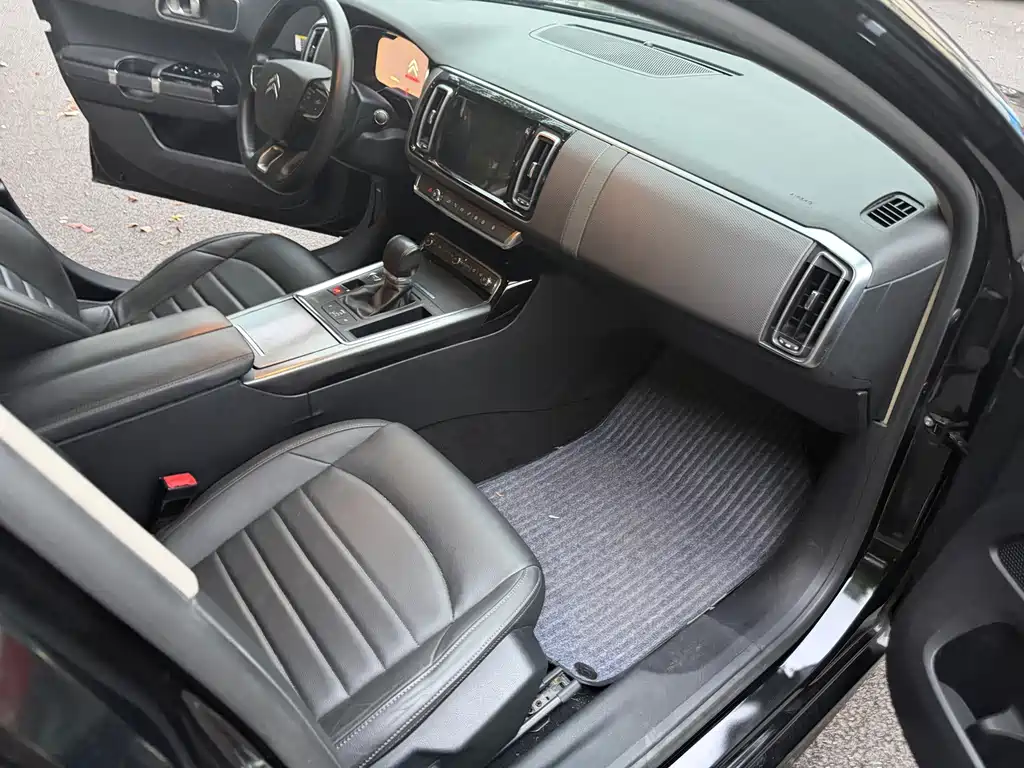 Citroen C6 — миниатюра 8