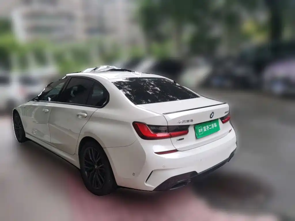 BMW 3 Series — миниатюра 4
