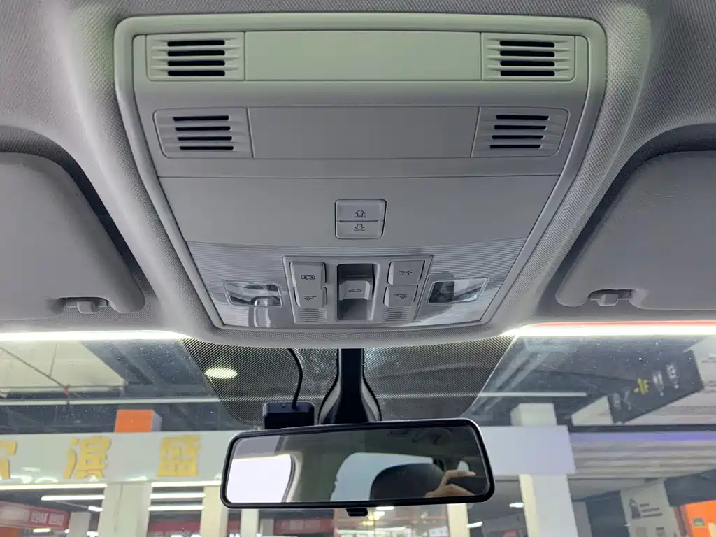 Volkswagen Tharu — миниатюра 11