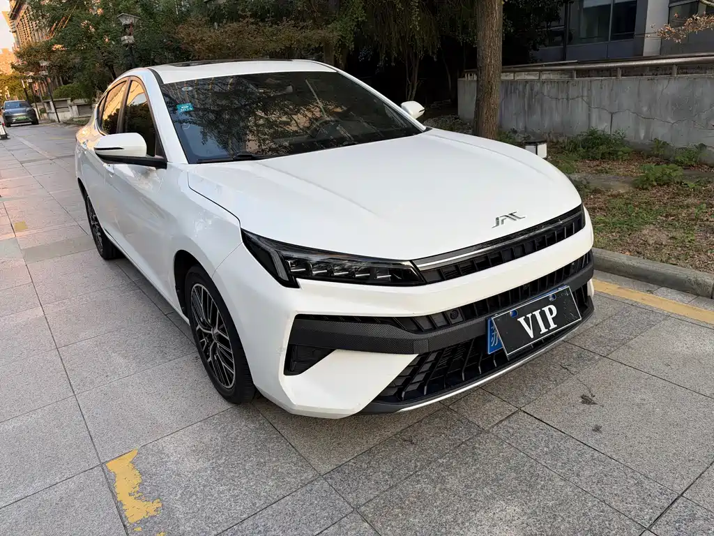 JAC JAC A5 PLUS — миниатюра 3
