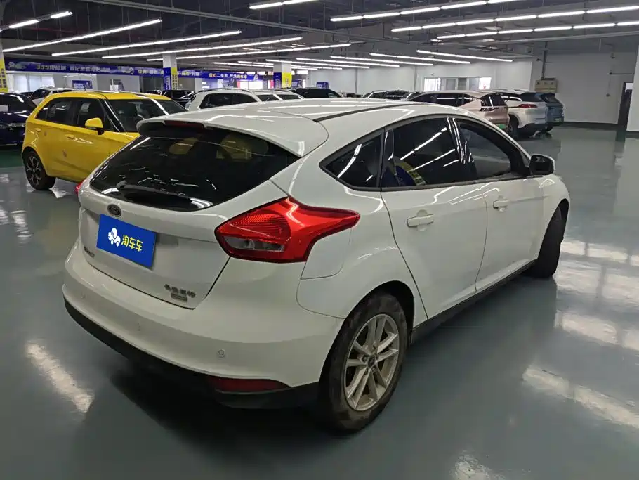 Ford Focus — миниатюра 3