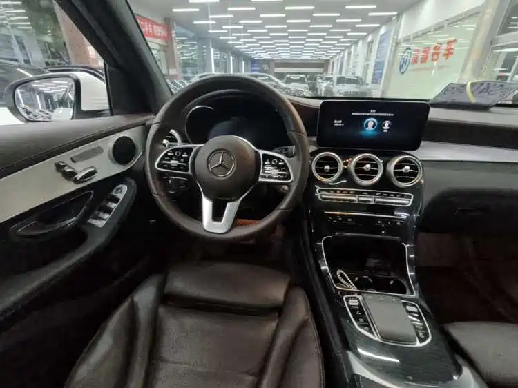 Mercedes-Benz GLC 2022 GLC 260 L 4MATIC