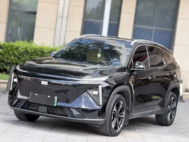 2025 Geely Galaxy L7
