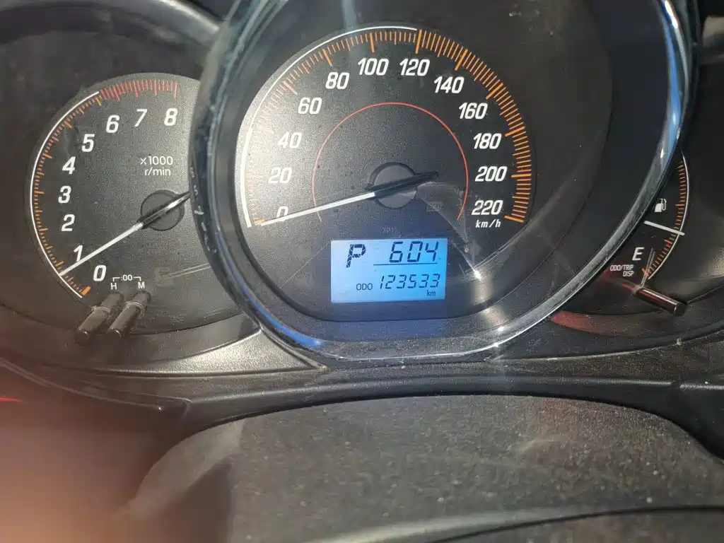 Toyota Yaris L — миниатюра 5