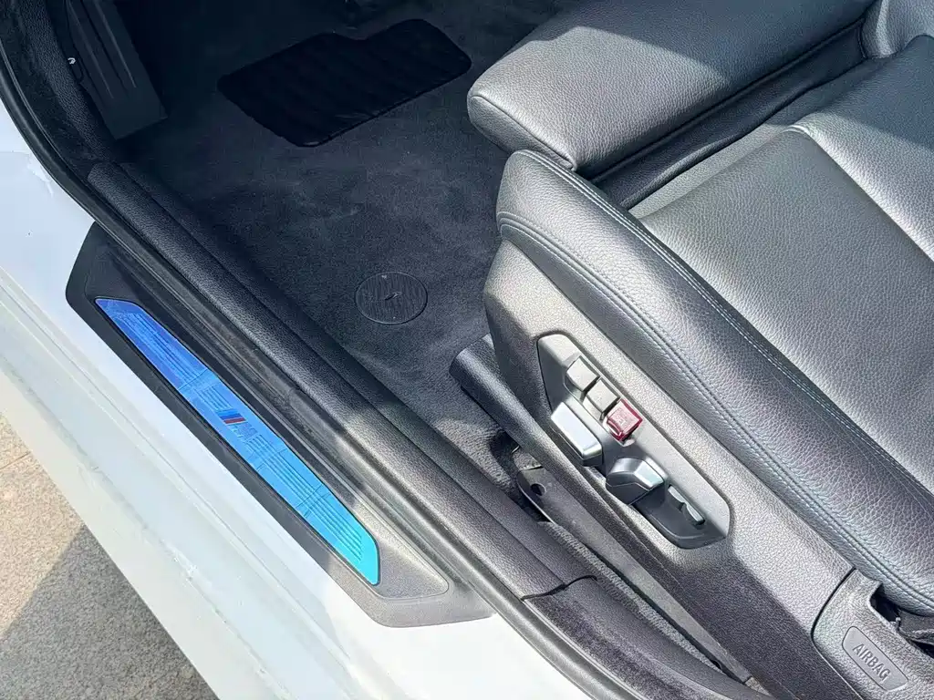 BMW 3 Series GT — миниатюра 18