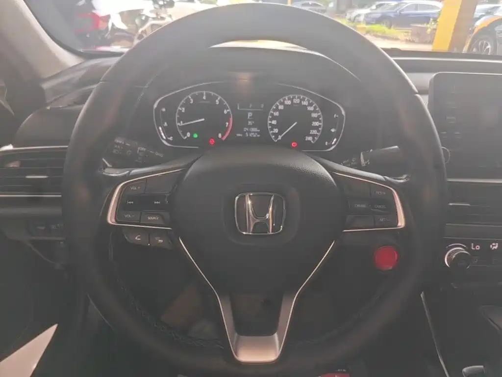 Honda Accord — миниатюра 11