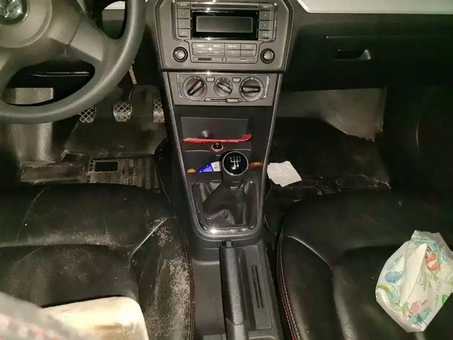 Volkswagen Jetta — миниатюра 16