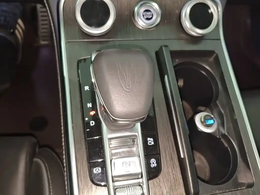 Hongqi Hongqi H9 — миниатюра 14